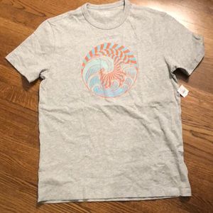 ✂️💵Only $14 w/bundle. GAP-Men’s athletic tee-NWT